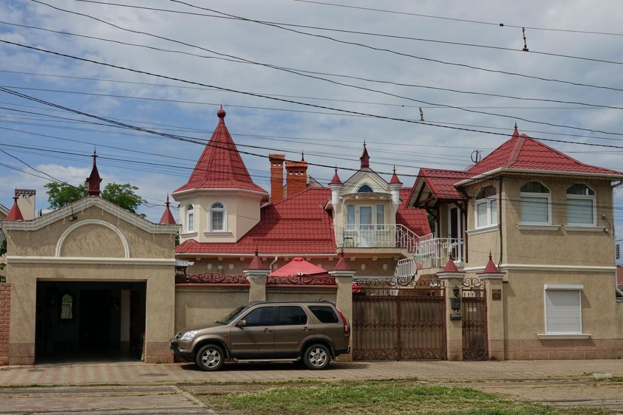 White House Apartments Odessa Eksteriør billede