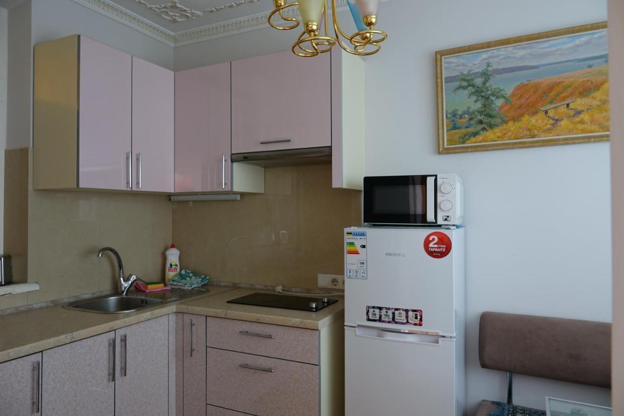 White House Apartments Odessa Eksteriør billede